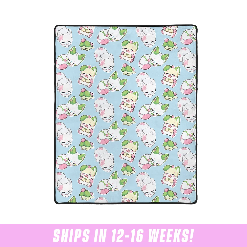 Silvervale: Cozy Double-Sided Blanket